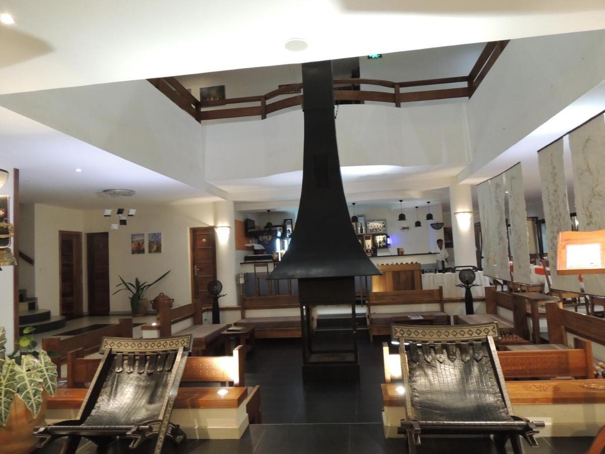 Plumeria Hotel Анцирабе Екстер'єр фото