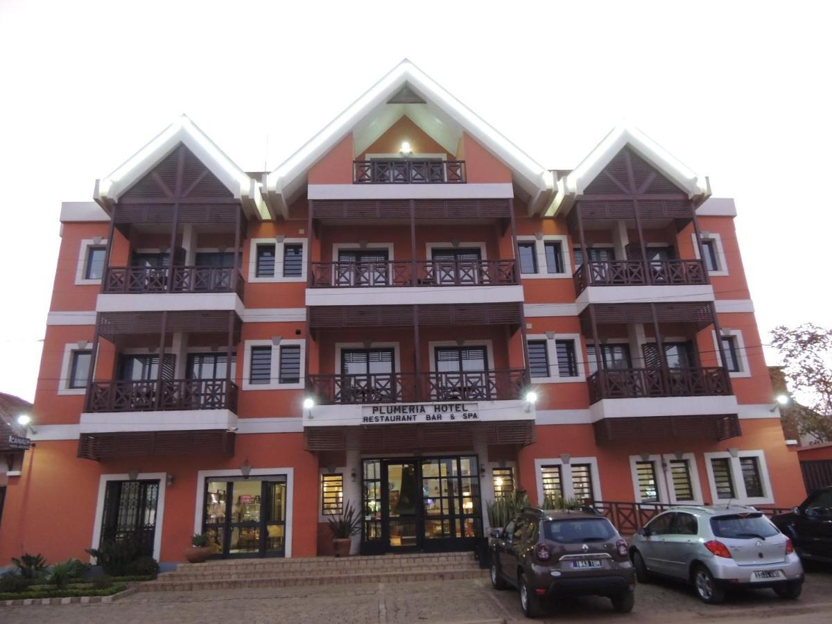 Plumeria Hotel Анцирабе Екстер'єр фото