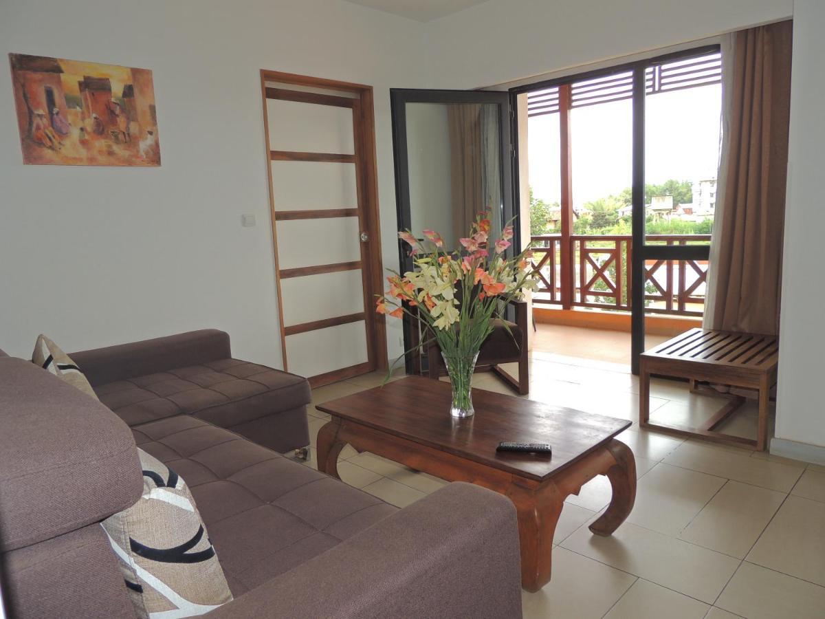 Plumeria Hotel Анцирабе Екстер'єр фото